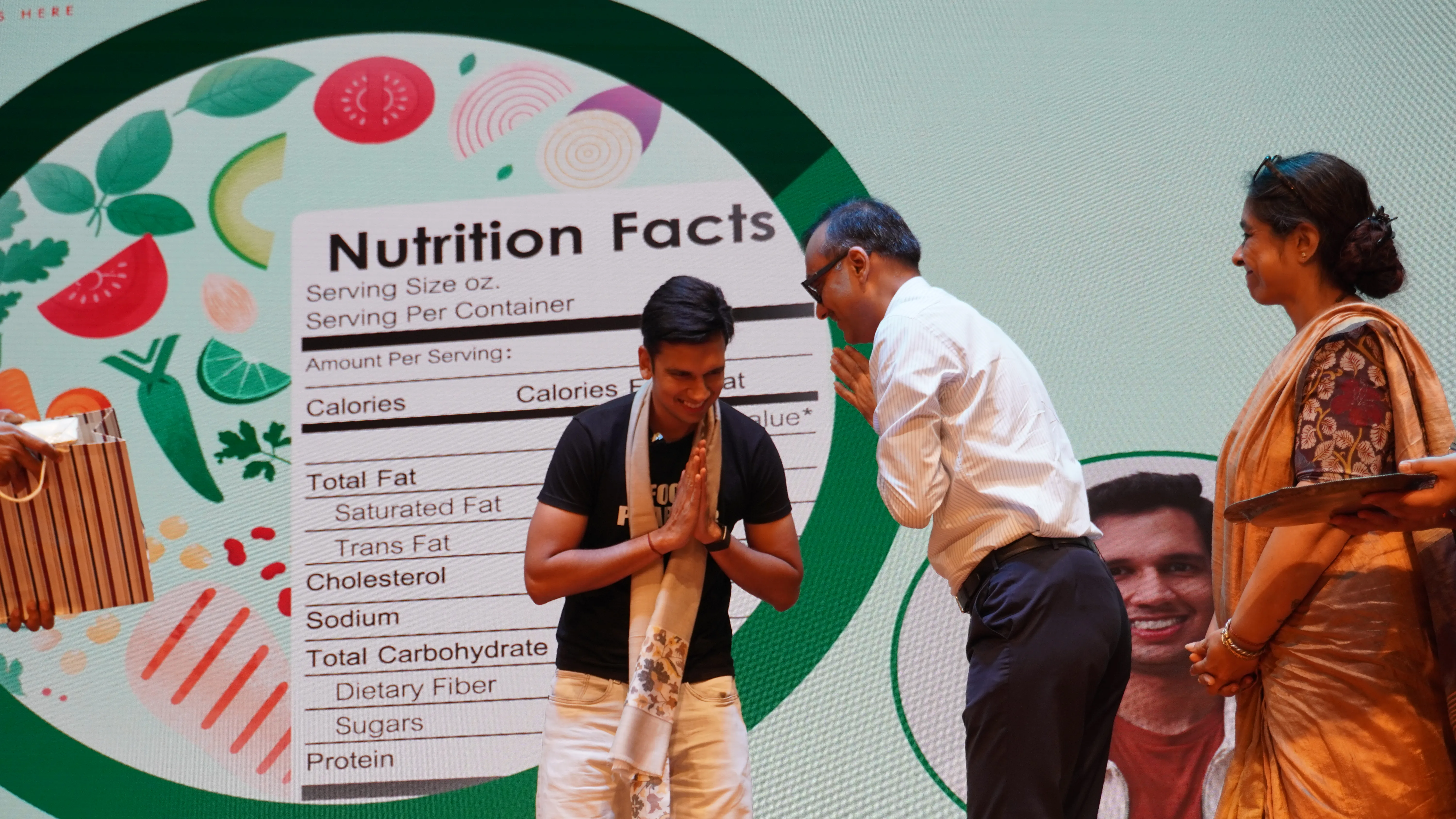 "Decode What You Eat" – An Interactive Session with Food Pharmer